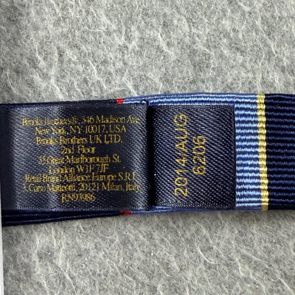 Brooks Brothers Fleece Boys Silk Bow Tie Navy Blue Repp Stripe Pre-Tied 10-14